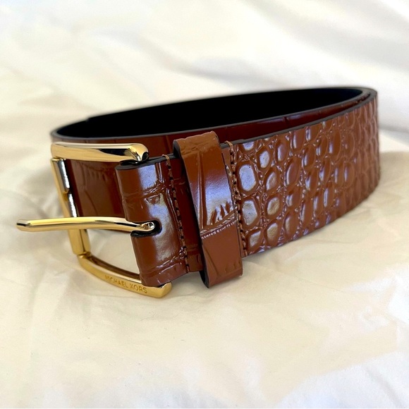 MICHEAL KORS Brown Leather Belt - Picture 2 of 3